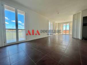 Vendita Esavani, Pontedera