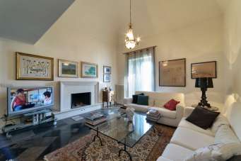 Vendita Esavani, Ragusa