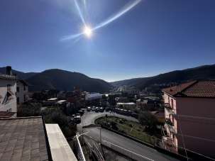 Vendita Esavani, Genova