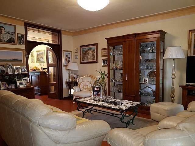 Vendita Case, Calci foto