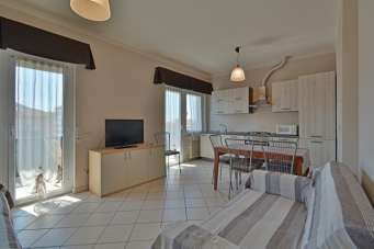 Rent Two rooms, San Bartolomeo al Mare Rent Two rooms, San Bartolomeo al Mare