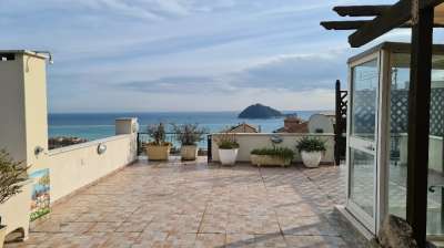 Sale Pentavani, Alassio