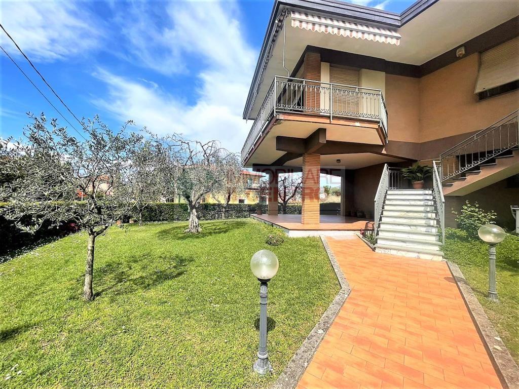 Vendita Villa, Sarzana foto