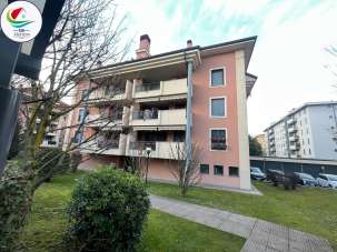 Affitto Trivani, Magenta Affitto Trivani, Magenta