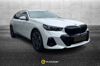 BMW 520 Elettrica/Diesel 2024 usata BMW 520 Elettrica/Diesel 2024 usata