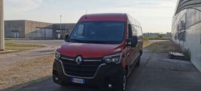 RENAULT Master Diesel 2023 usata, Udine