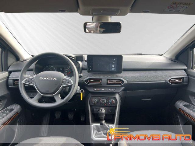 DACIA Duster GPL 2023 usata, Modena foto