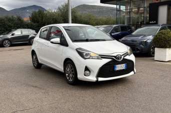 TOYOTA Yaris Benzina 2016 usata, Latina