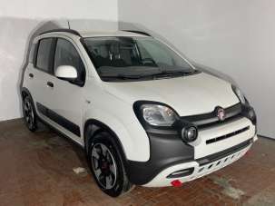 FIAT Panda Cross Elettrica/Benzina 2024 usata FIAT Panda Cross Elettrica/Benzina 2024 usata