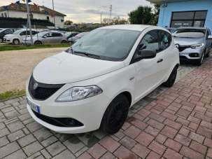 LANCIA Ypsilon Benzina 2019 usata, Macerata