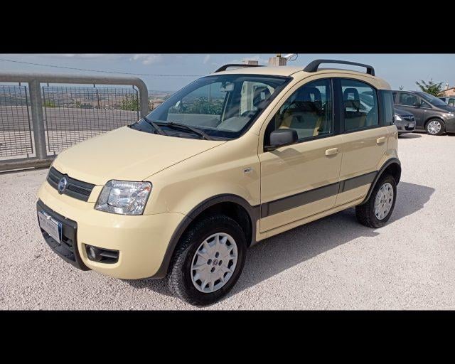 FIAT Panda Benzina 2005 usata, Macerata foto