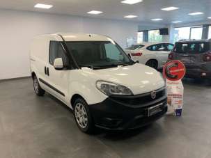 FIAT Doblo Benzina/Metano 2017 usata