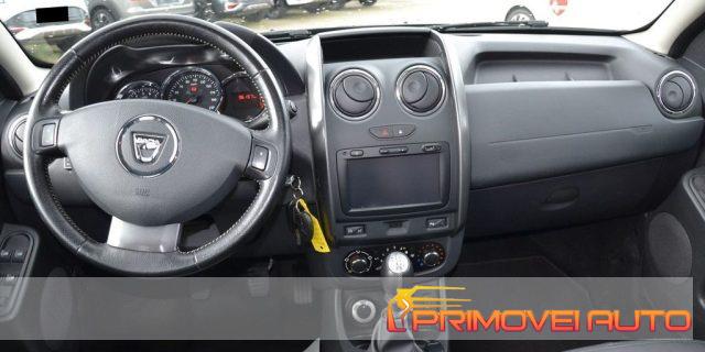 DACIA Duster Diesel 2017 usata, Modena foto