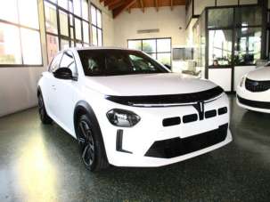 LANCIA Ypsilon Elettrica/Benzina 2025 usata, Treviso