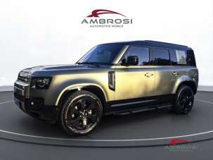LAND ROVER Defender Elettrica/Diesel 2025 usata