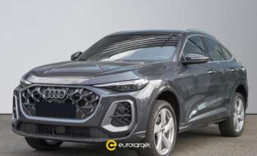 AUDI Q5 Elettrica/Diesel 2025 usata