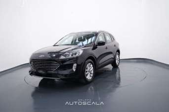 FORD Kuga Elettrica/Diesel 2021 usata, Napoli