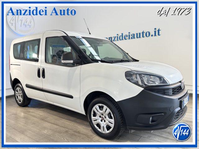 FIAT Doblo Diesel 2021 usata, Roma foto
