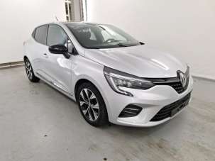 RENAULT Clio Benzina 2022 usata
