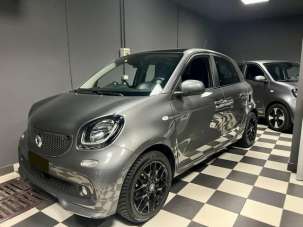 SMART ForFour Benzina 2019 usata, Milano