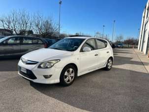 HYUNDAI i30 Benzina 2011 usata