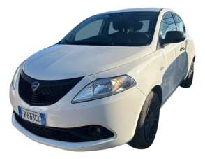 LANCIA Ypsilon Benzina 2019 usata LANCIA Ypsilon Benzina 2019 usata