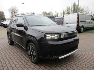 FIAT Grande Panda Elettrica/Benzina 2025 usata, Treviso