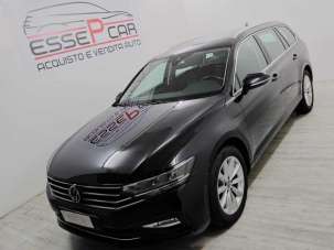 VOLKSWAGEN Passat Variant Diesel 2021 usata, Varese