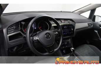 VOLKSWAGEN Touran Diesel 2020 usata, Modena