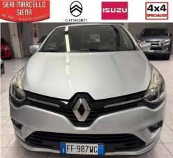 RENAULT Clio Benzina 2016 usata, Siena RENAULT Clio Benzina 2016 usata, Siena