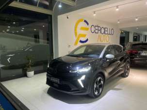RENAULT Captur Benzina 2025 usata, Napoli