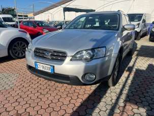 SUBARU OUTBACK Benzina 2006 usata, Torino SUBARU OUTBACK Benzina 2006 usata, Torino
