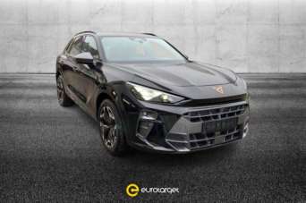 CUPRA Terramar Elettrica/Benzina 2025 usata CUPRA Terramar Elettrica/Benzina 2025 usata