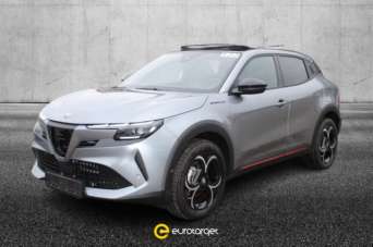 ALFA ROMEO Junior Elettrica/Benzina 2025 usata ALFA ROMEO Junior Elettrica/Benzina 2025 usata