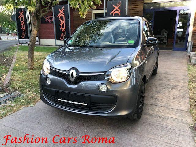 RENAULT Twingo Benzina 2017 usata, Roma foto