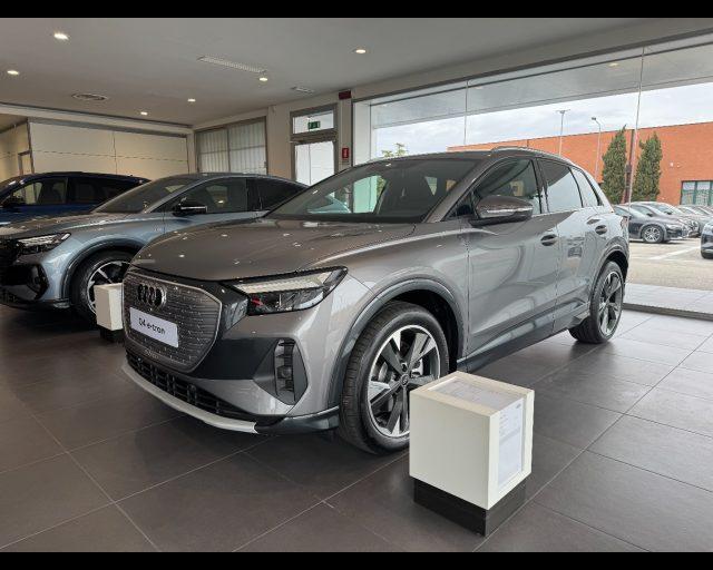 AUDI e-tron Elettrica 2024 usata, Treviso foto