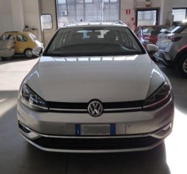 VOLKSWAGEN Golf Variant Diesel 2020 usata, Padova foto