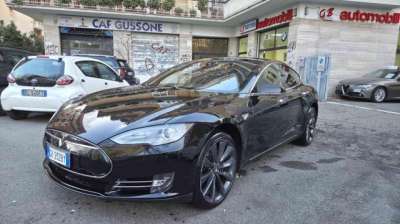 TESLA Model S Elettrica 2015 usata TESLA Model S Elettrica 2015 usata