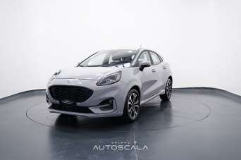 FORD Puma Elettrica/Benzina 2023 usata, Napoli