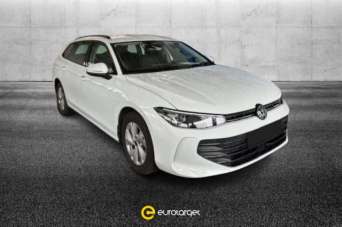 VOLKSWAGEN Passat Diesel 2024 usata
