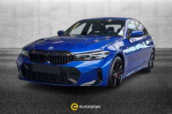 BMW 330 Benzina 2024 usata
