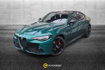ALFA ROMEO Giulia Benzina 2023 usata