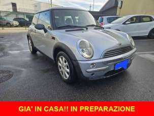 MINI One Benzina 2002 usata, Como