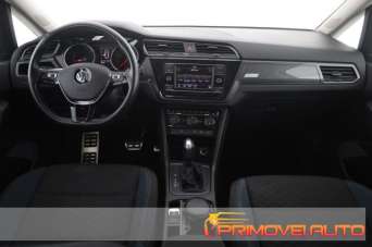 VOLKSWAGEN Touran Benzina 2020 usata, Modena