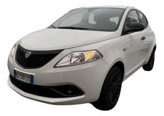 LANCIA Ypsilon Elettrica/Benzina 2020 usata