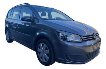 VOLKSWAGEN Touran Benzina 2015 usata VOLKSWAGEN Touran Benzina 2015 usata