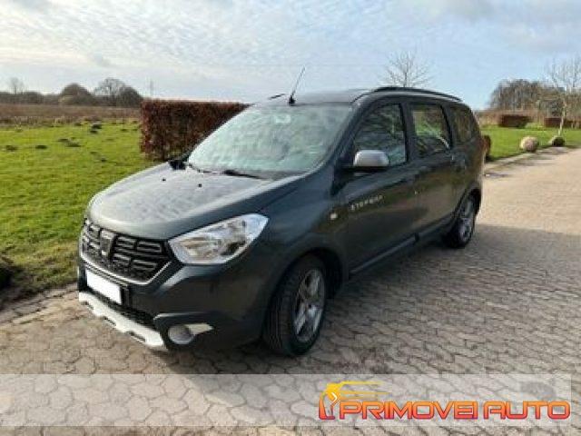 DACIA Lodgy Benzina/GPL 2019 usata, Modena foto