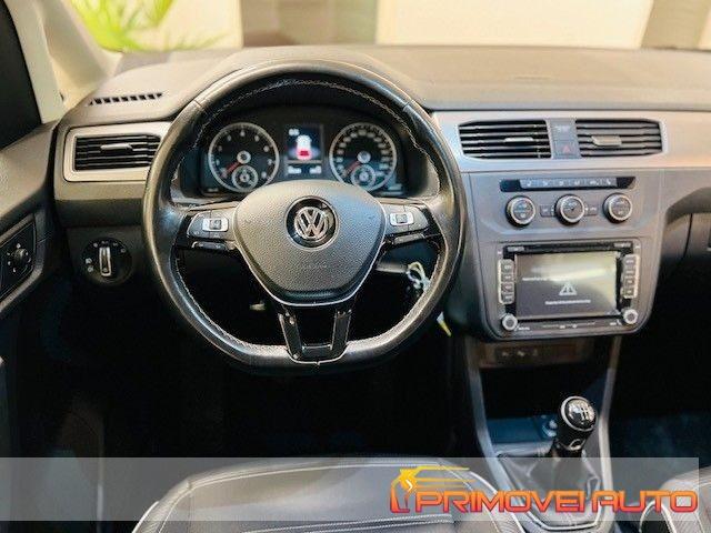 VOLKSWAGEN Caddy Benzina 2017 usata, Modena foto