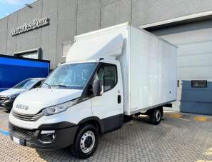 IVECO Daily Diesel 2018 usata IVECO Daily Diesel 2018 usata