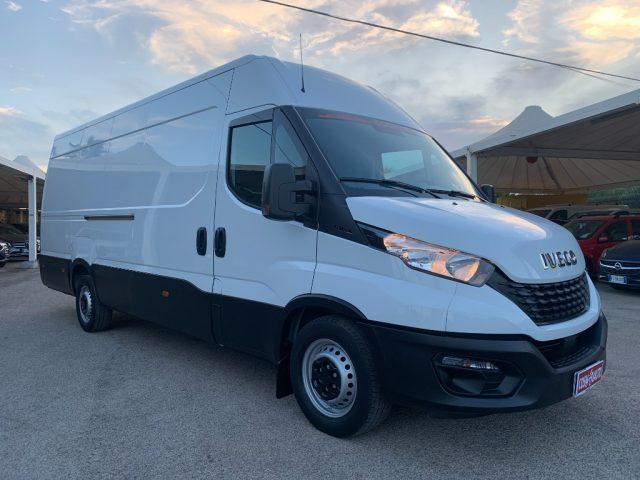 IVECO Daily Diesel 2020 usata, Brindisi foto
